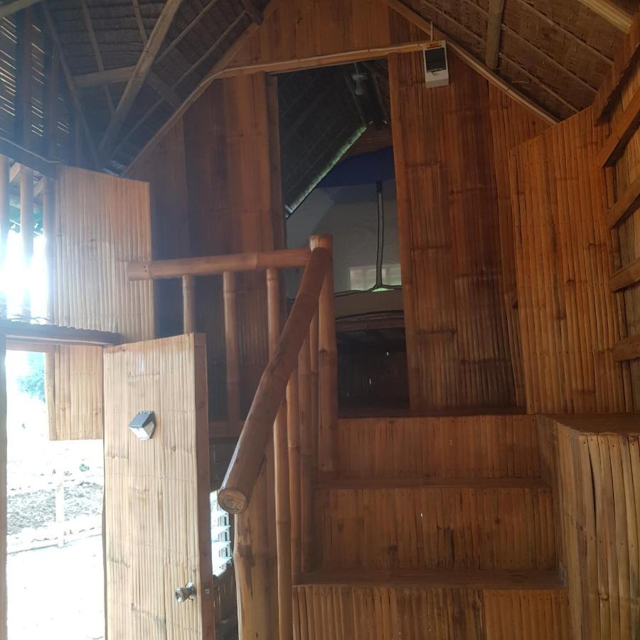 Nirvana Resort & Dive Centre - Моалбоал Экстерьер фото