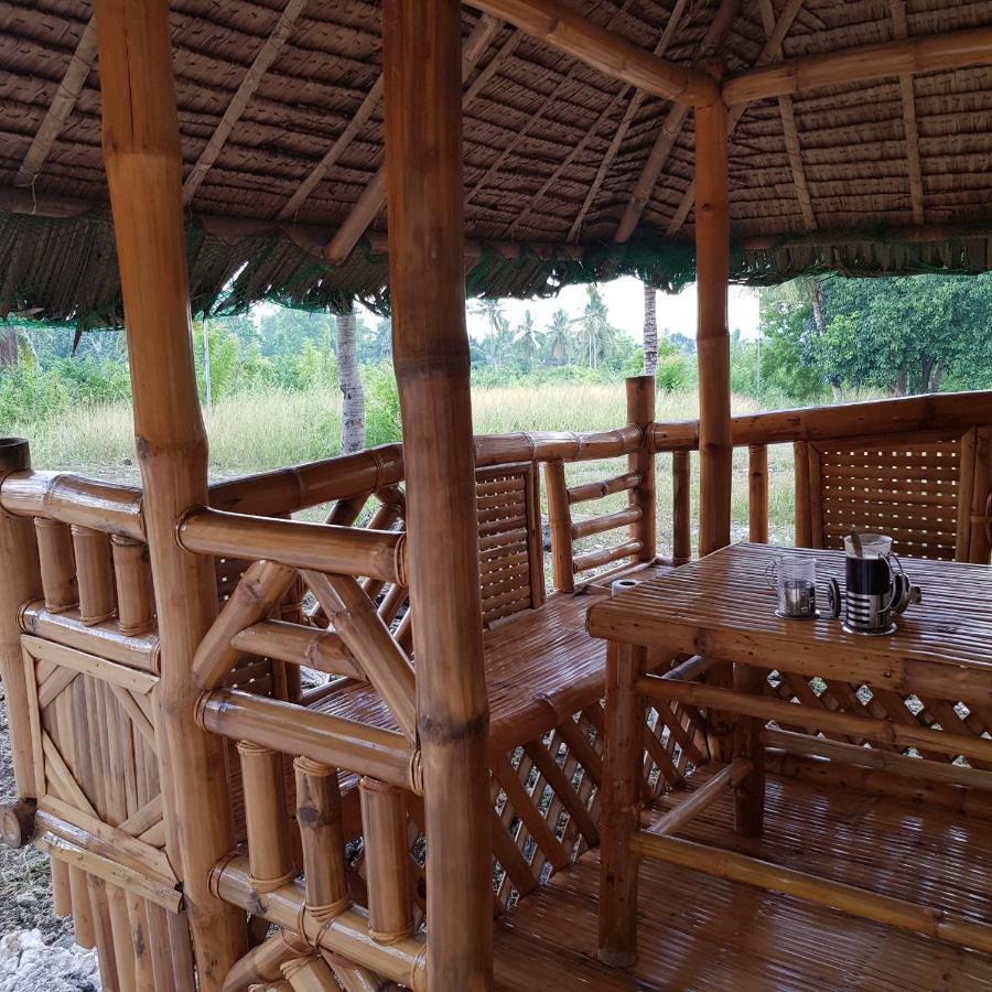 Nirvana Resort & Dive Centre - Моалбоал Экстерьер фото